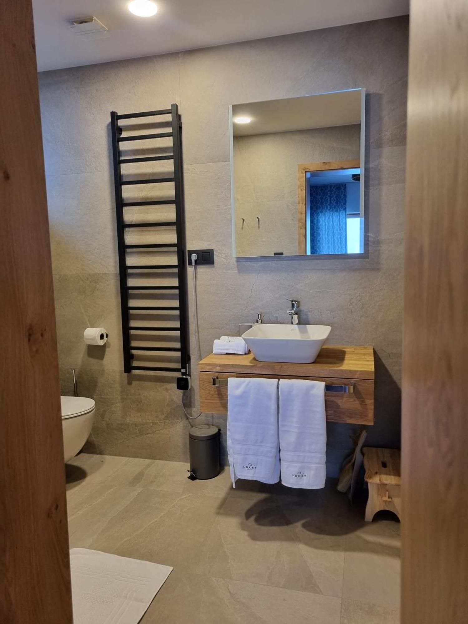 Lucky Chalet Jasna Luxury Apartment Demänovská Dolina Eksteriør billede